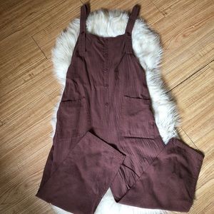 Comfy maroon overalls